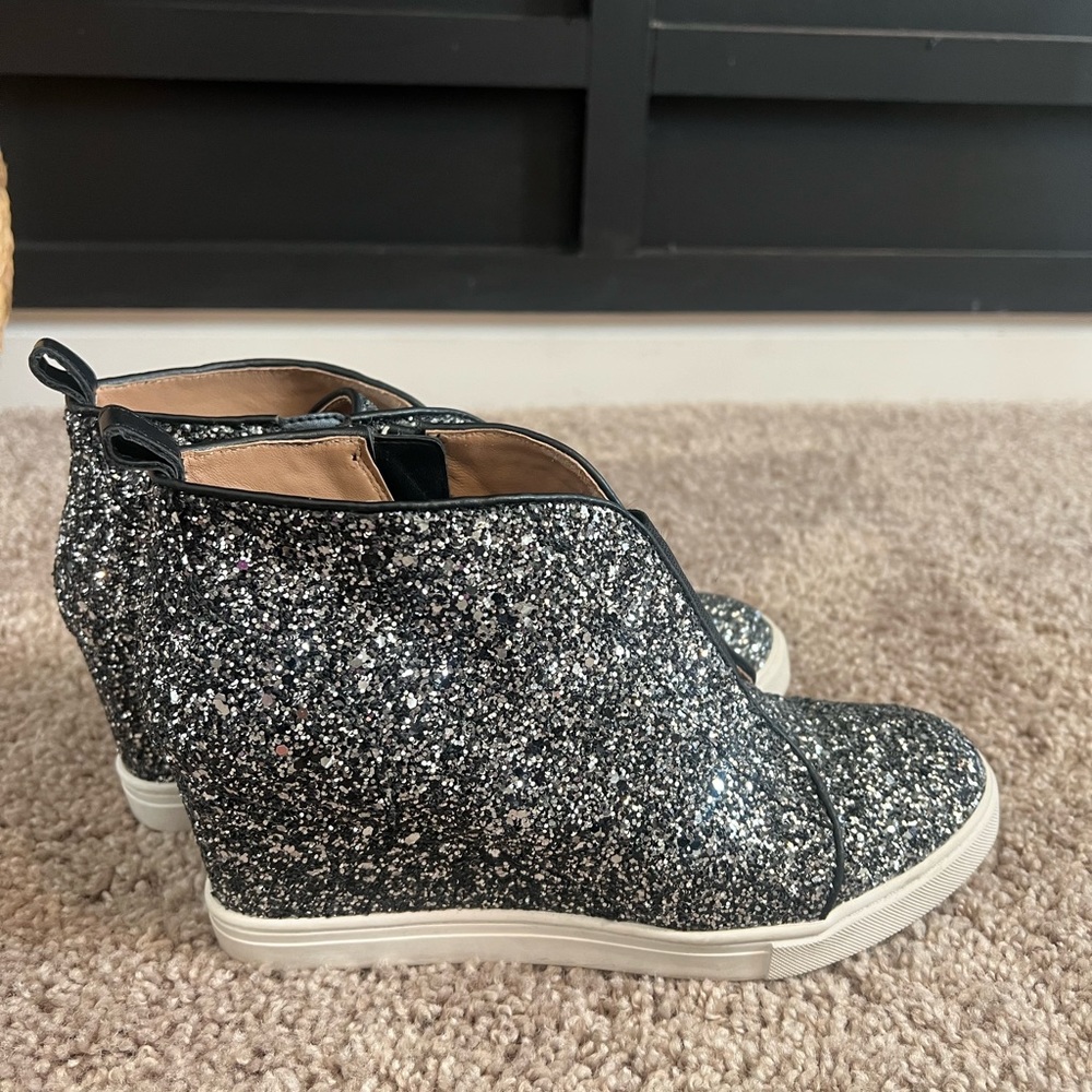 Linea Paolo (Nordstrom) sneaker